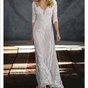 Excellent Condition Claire Pettibone Patchouli Wedding Dress